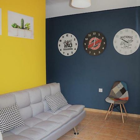 Cozy Apartment In Central Athens Ngoại thất bức ảnh